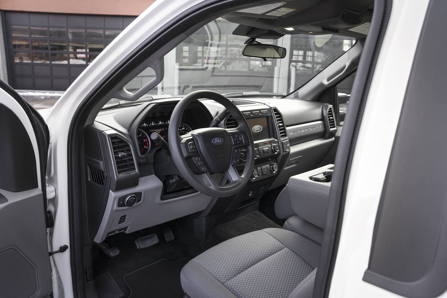 2020-ford-superduty-interior