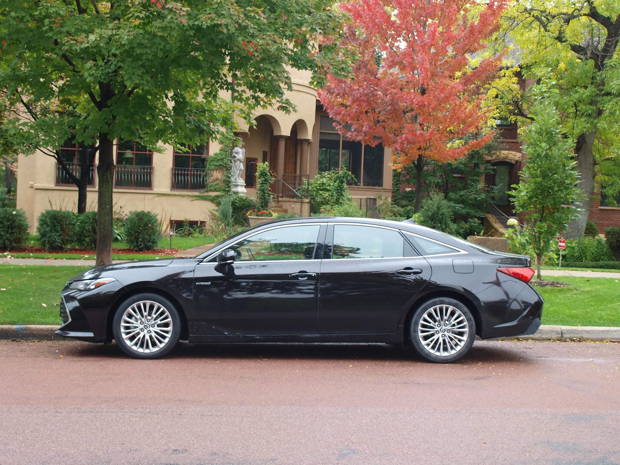 Toyota Avalon Hybrid