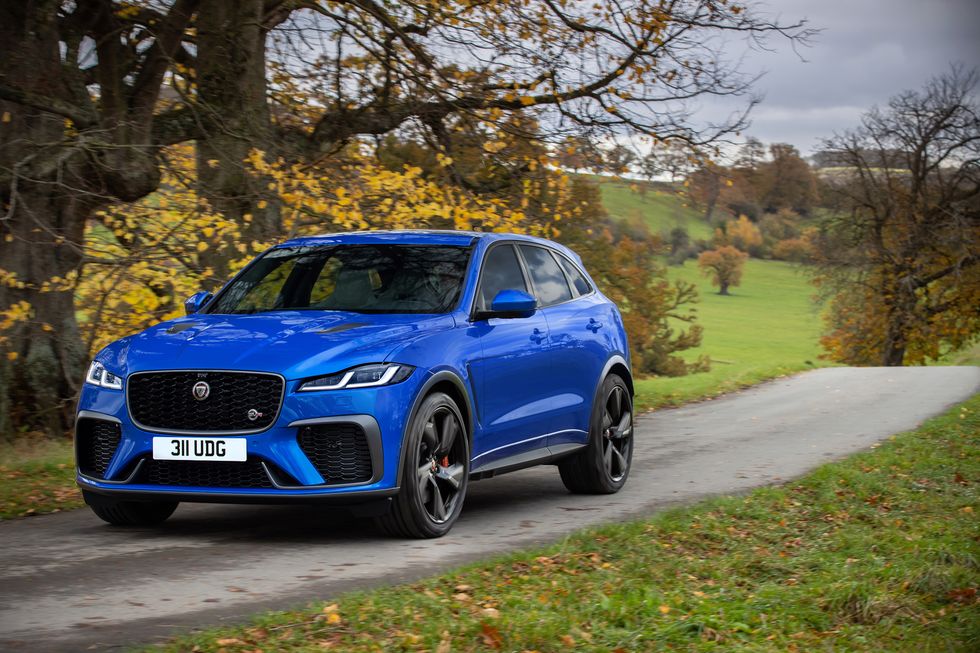 2021-jaguar-f-pace-svr