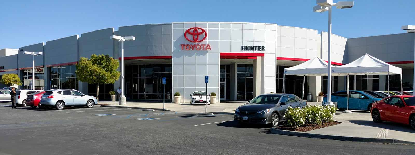 frontiertoyota-showroom