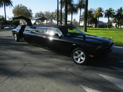 2012-Black-160-inch-Dodge-Challenger-Limousine-122924