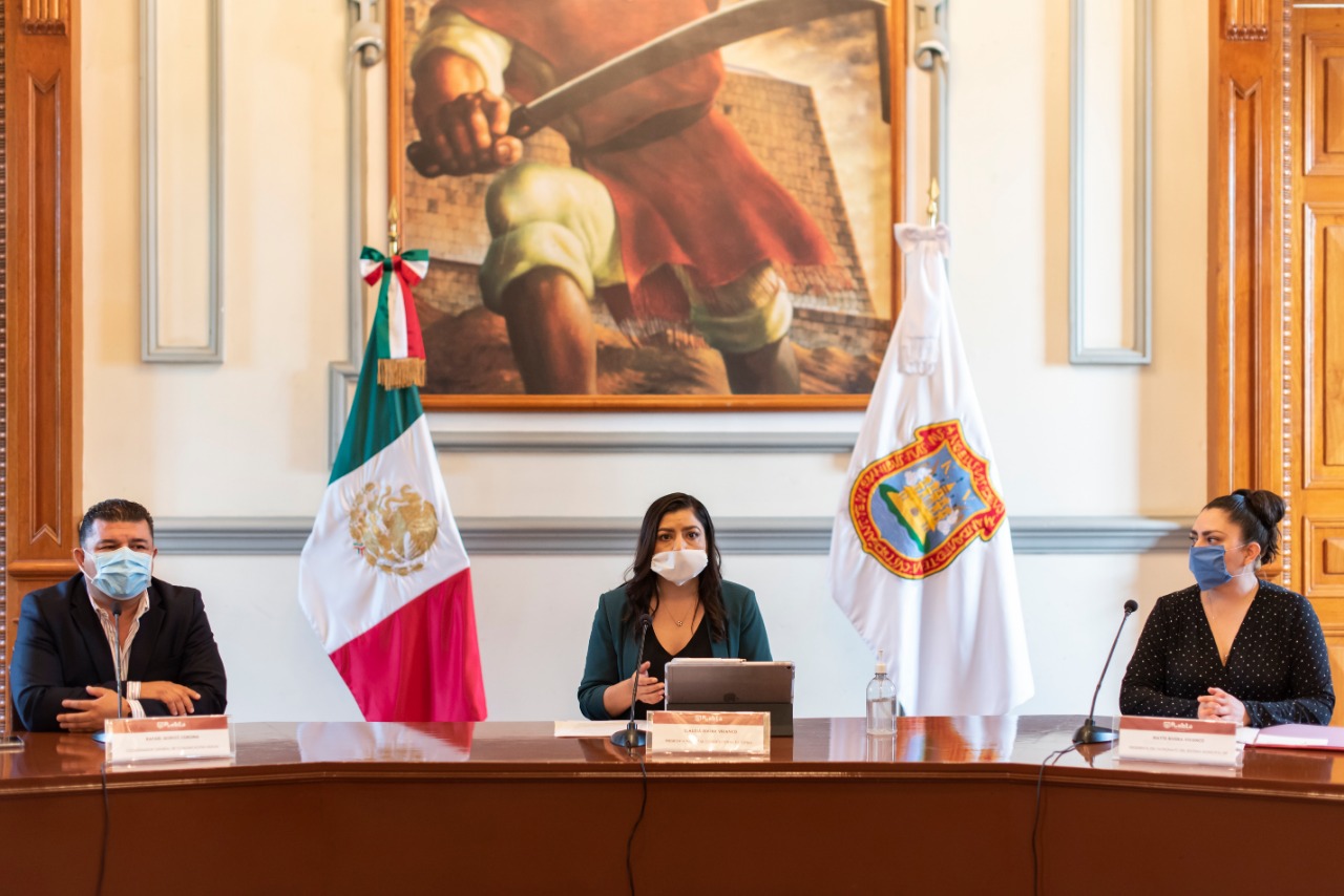 Entrega Ayuntamiento de Puebla apoyos en materia alimentaria y salud con una suma aproximada de 17.4 millones de pesos