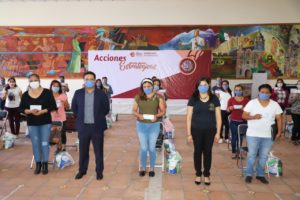 Entrega apoyos económicos el municipio de San Andrés Cholula a los CAIC