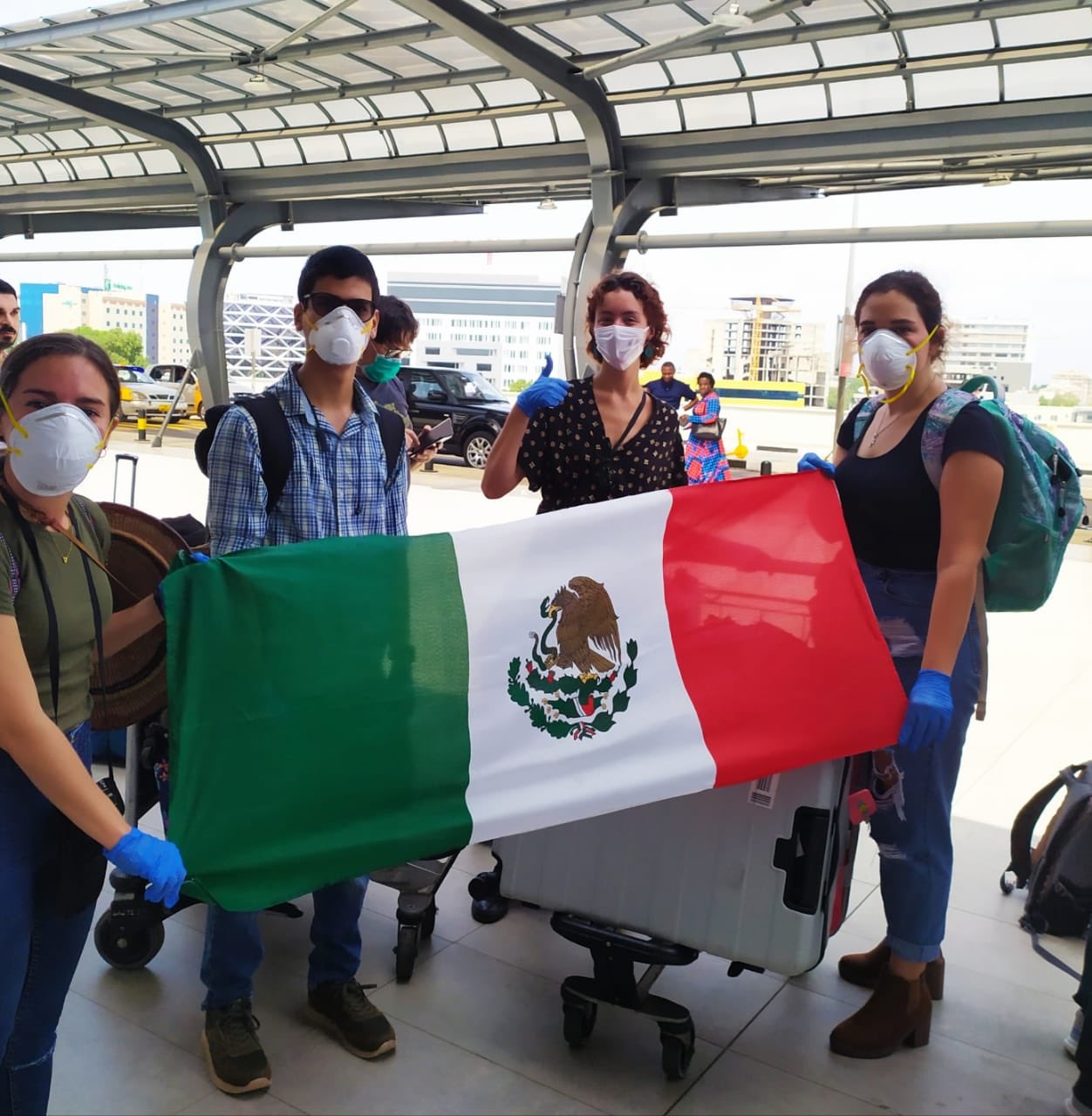 Familiares de 14 mexicanos fallecidos por COVID-19 en EU han pedido repatriación de cuerpos: Cancillería