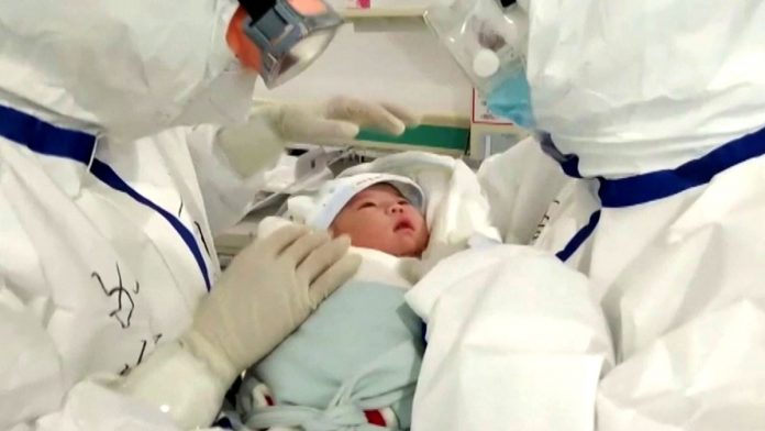 Alerta en Rumania 10 recién nacidos dan positivo en coronavirus