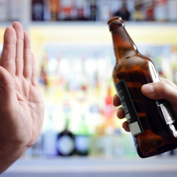 Barbosa Huerta regula venta de bebidas alcohólicas durante la pandemia