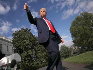 Trump relanza su campaña electoral en horario estelar