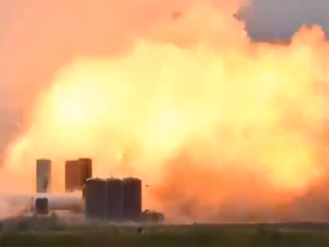 Explota nave espacial de SpaceX durante pruebas; video viral