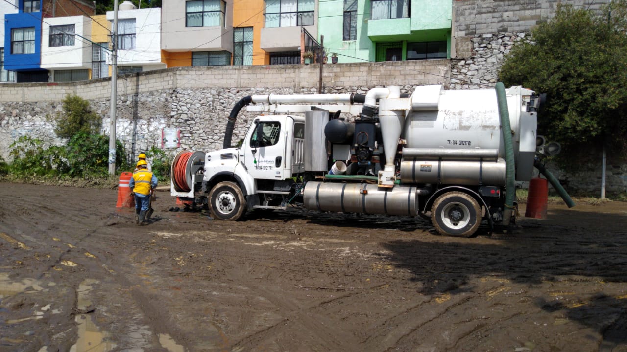 Agua de Puebla desazolvó 750 kilómetros  de la red de drenaje de la ciudad