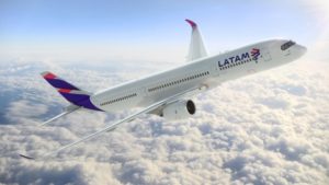 LATAM, la mayor aerolínea de América Latina, se declara en bancarrota en EU
