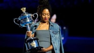 Naomi Osaka es la atleta femenina mejor pagada de la historia, superando a Serena Williams