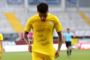 ‘Justicia para George Floyd’; así festejaron sus goles en la Bundesliga