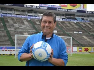 Carlos “Búfalo” Poblete nuevo director de Desarrollo Deportivo de la Franja