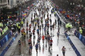 Por pandemia cancelan Maratón de Boston; primera vez que ocurre