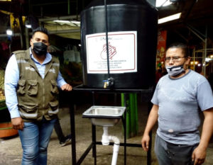 Instalan lavamanos en mercados y central de abasto para reforzar medidas sanitarias