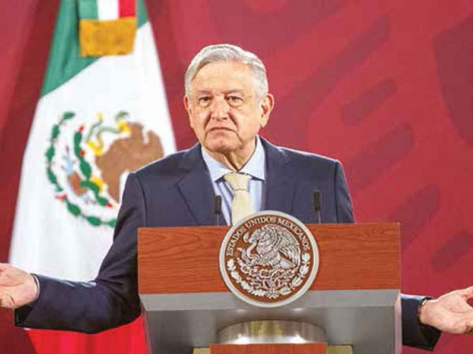 Sólo dos partidos deberían existir; López Obrador: