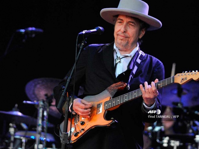 Bob Dylan lanza su primer disco después de ganar el Nobel de Literatura