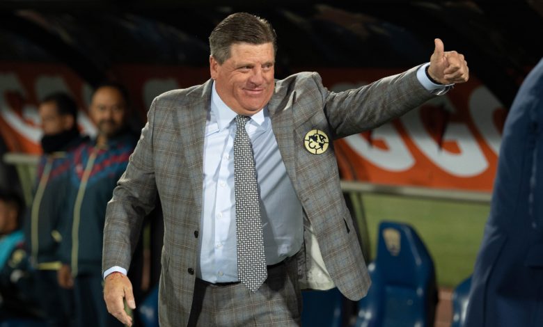 Miguel Herrera renueva contrato con América por cuatro años más