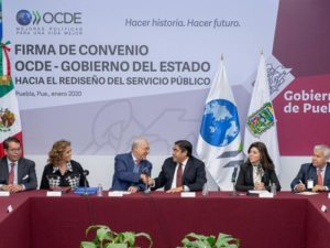 Trabaja el gobierno de Puebla por la competitividad