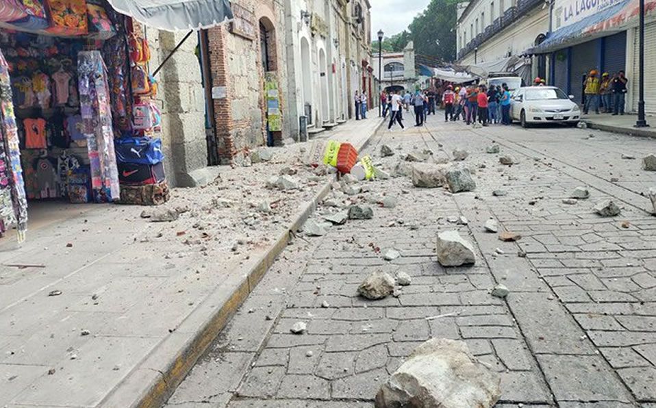Suman 6 muertos en Oaxaca tras sismo de magnitud 7.5