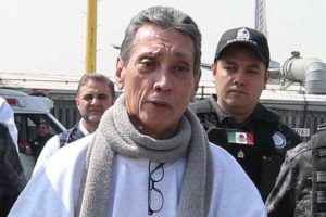 ‘Me voy a casa’, dice exgobernador Mario Villanueva al anunciar que obtiene prisión domiciliaria