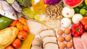 Recomienda SMDIF mantener una alimentación balanceada para lograr buena salud