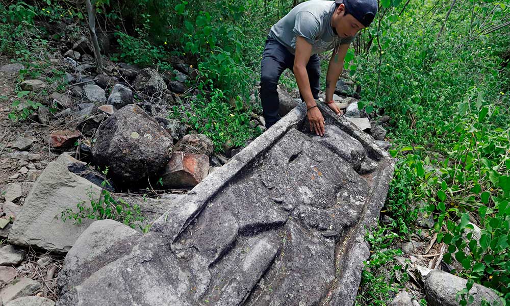 Encuentran en Santa Cruz Huehuepiaxtla restos arqueológicos con 500 d.C