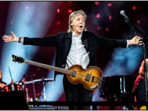 Paul McCartney y los Yeah Yeah Yeah encabezarán el Lollapalooza virtual