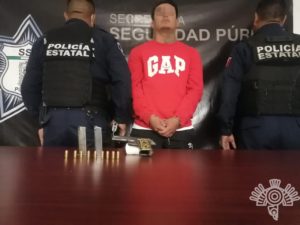 Detiene Policía Estatal a hombre armado en Izúcar de Matamoros