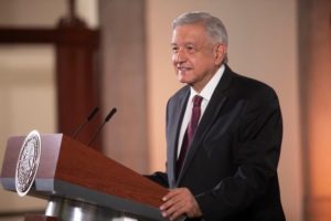 Las empresas deben tener utilidad, pero tiene que ser ganancia razonable: AMLO