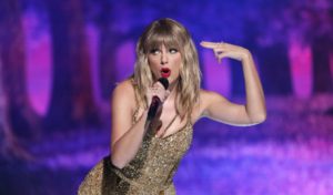 Taylor Swift anuncia lanzamiento sorpresa de su álbum ‘Folklore’