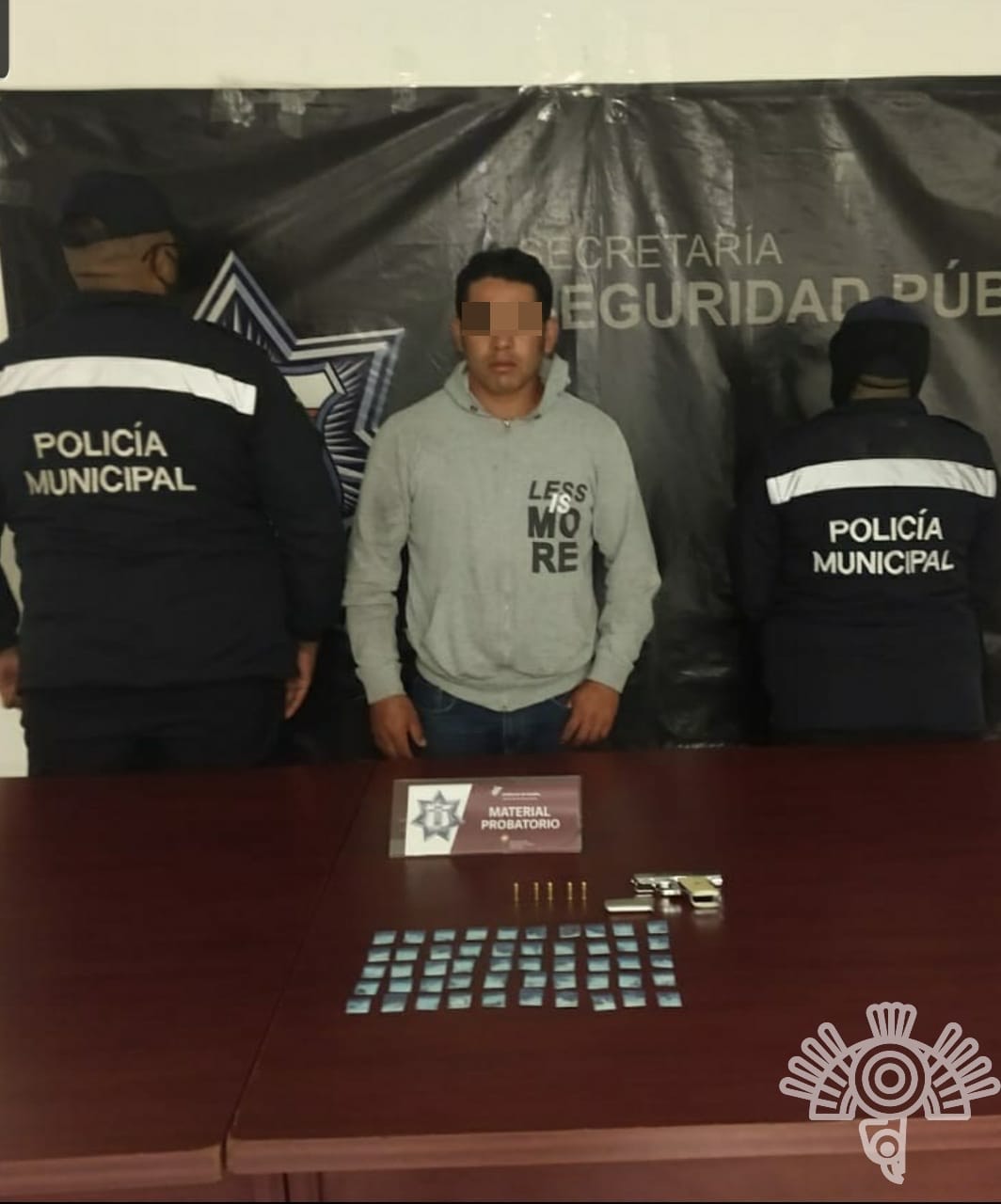Detienen Policía Estatal y municipal a narcomenudista en Texmelucan
