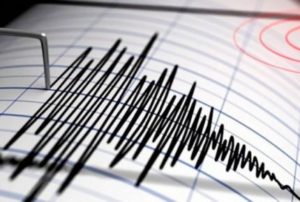 Casi al mismo tiempo, ocurren dos sismos en Nuevo León y Oaxaca