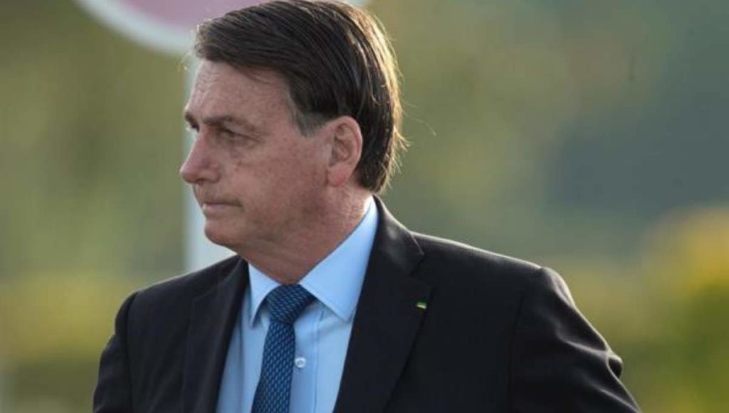 Bolsonaro, presidente de Brasil, da positivo a COVID-19