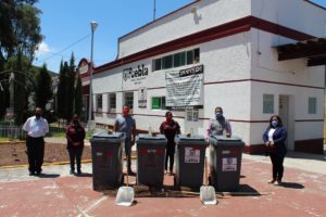 Dona Ayuntamiento de Puebla equipo de barrido manual a Juntas Auxiliares