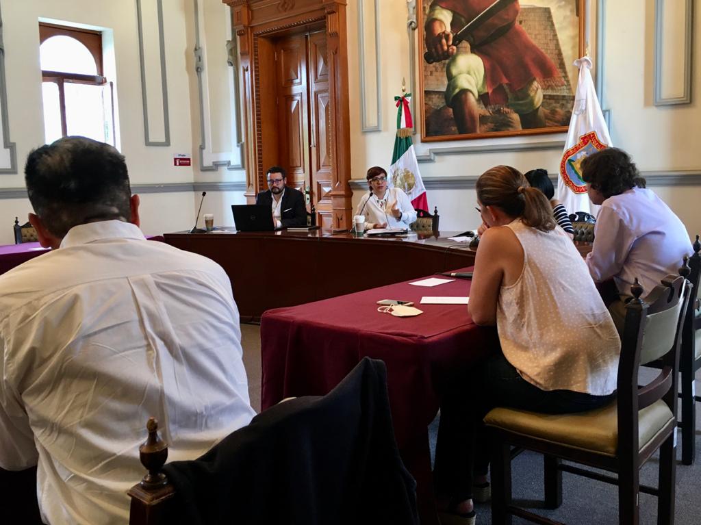 Dialoga Gobierno de la Ciudad con comerciantes para sumar acciones a favor del Centro Histórico