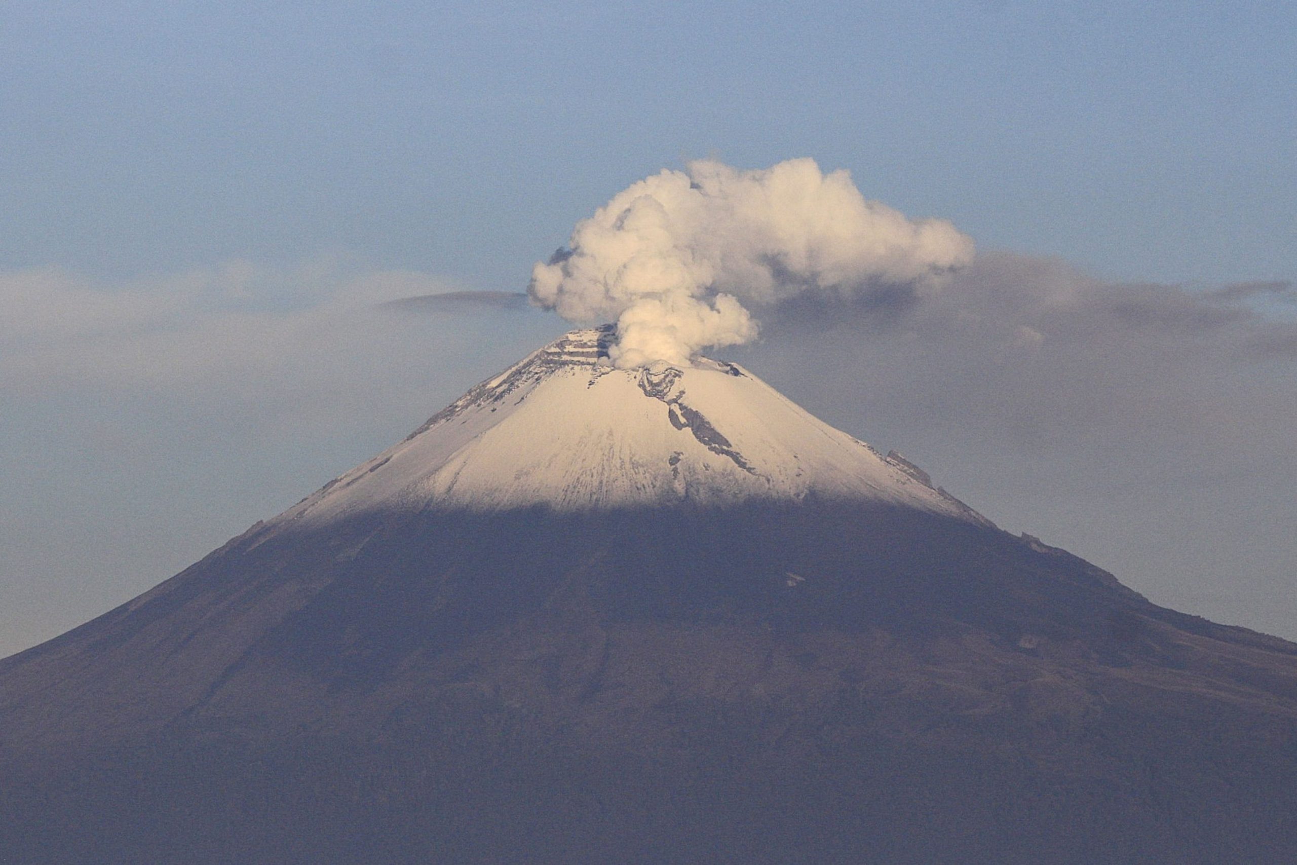 Protección Civil nacional declara regreso del semáforo en el volcán Popocatépetl a Amarillo Fase 2