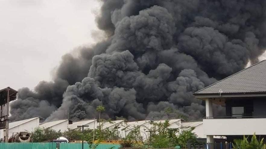 Fuerte incendio en almacén de medicamentos de Unicef en el Congo