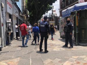 Presenta Segom denuncias penales contra ambulantes que agredieron a personal durante operativo