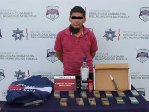 Detuvo Policía Municipal a probable asaltante de tienda Oxxo