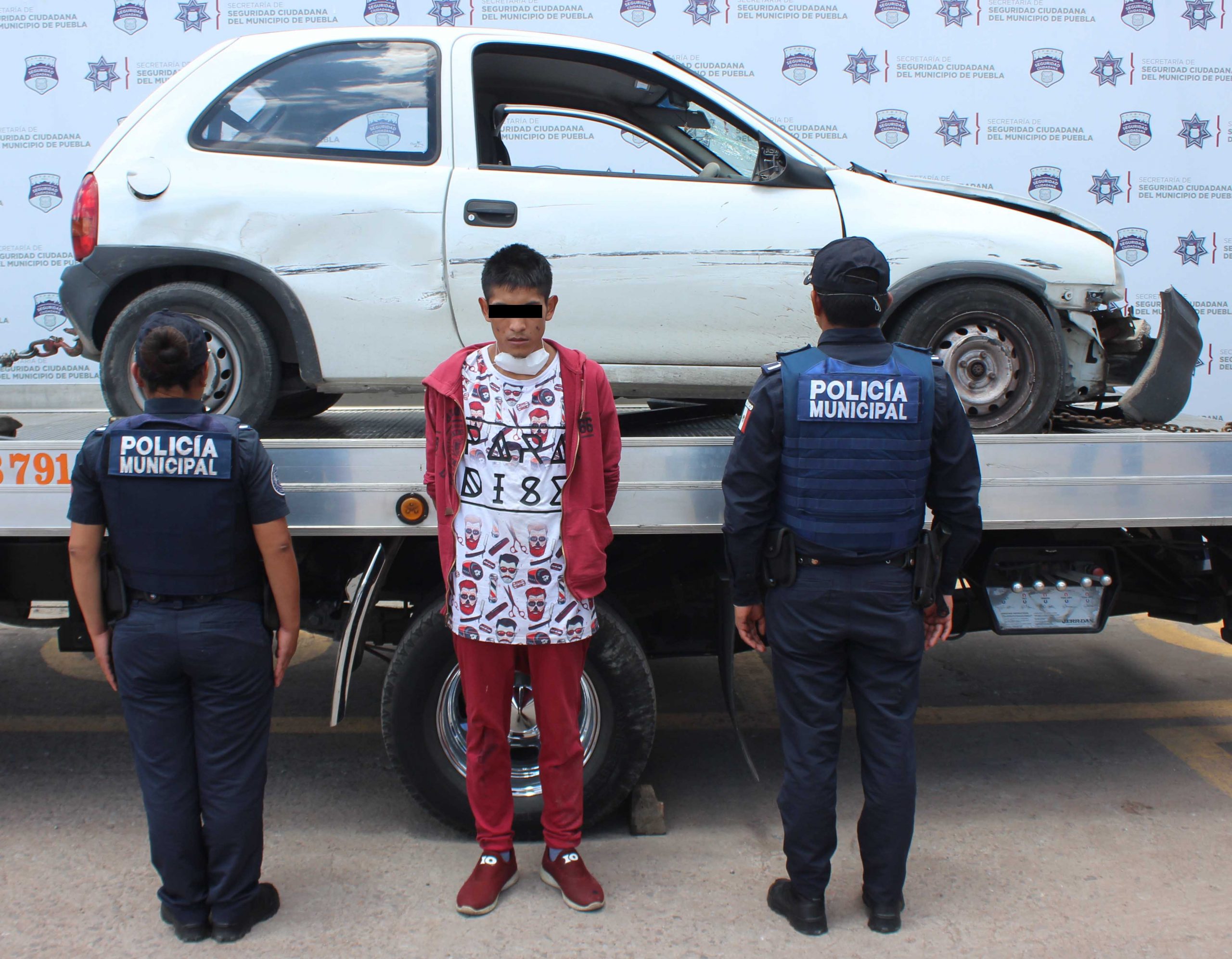 Detuvo Policía Municipal a una persona dedicada al robo de vehículo