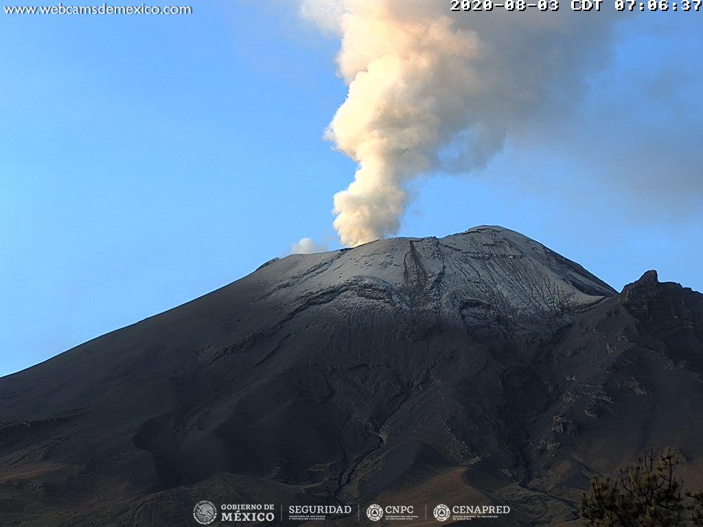 El volcán Popocatépetl reporta una explosión moderada