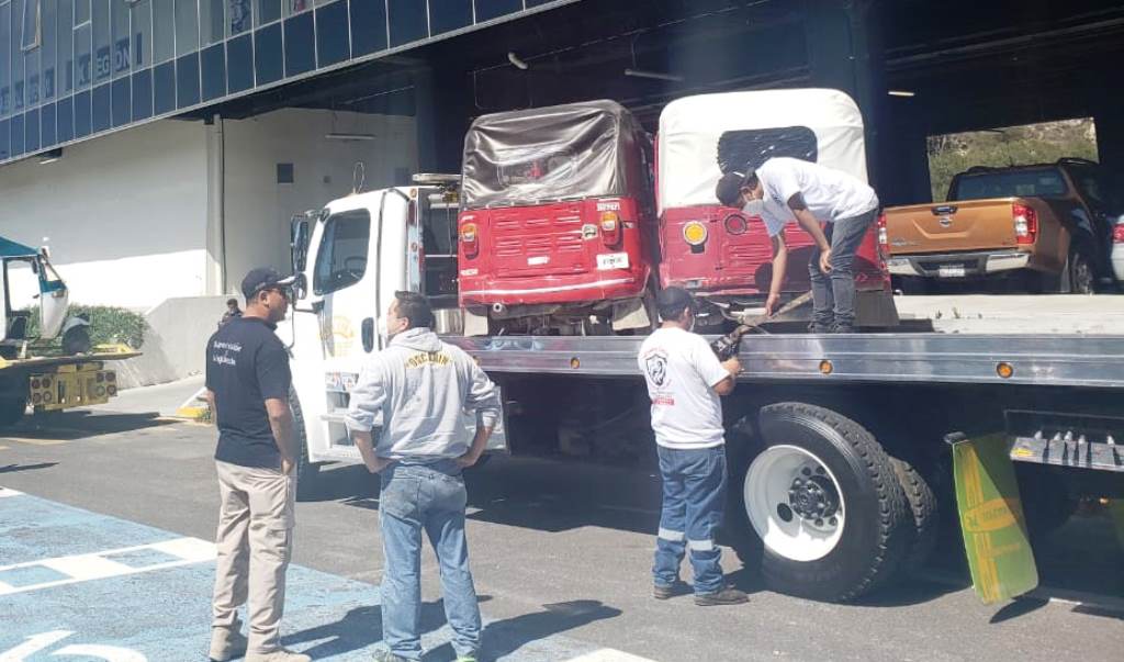 Detienen SMT y Policía Vial Estatal a cuatro mototaxis en Miahuatlán