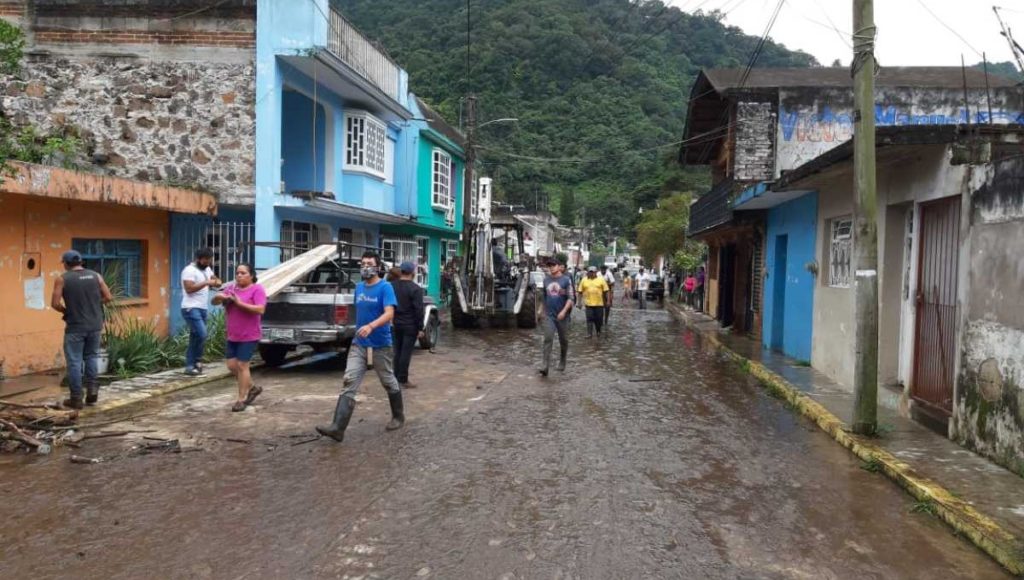 Tormentas dejan 4 muertos, inundaciones en Oaxaca, Veracruz y Tamaulipas