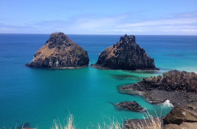 Islas en Brasil reabrieron únicamente para visitantes con inmunidad contra COVID-19