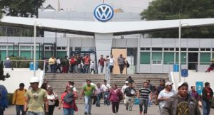 Sindicato de la Volkswagen se alista para una eventual huelga a partir de este viernes