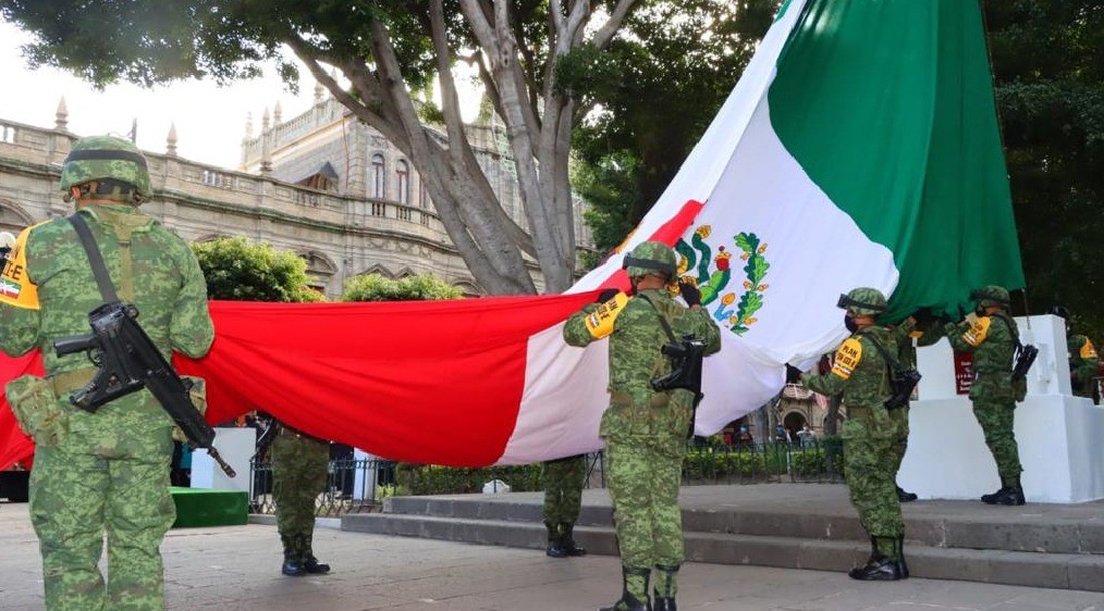 Barbosa Huerta encabeza la lectura del Bando Solemne con motivos de las fiestas patrias