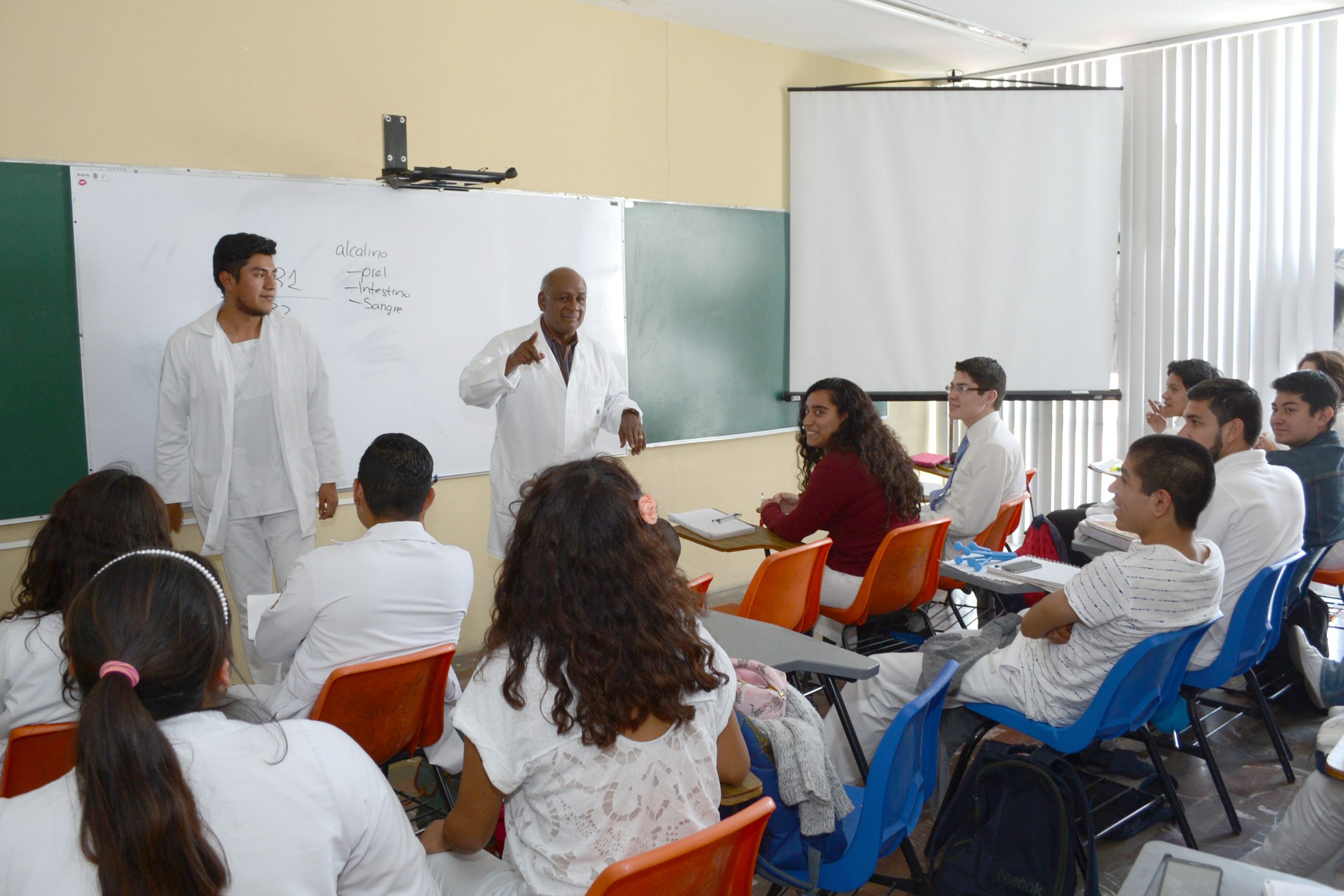 Pandemia de COVID-19 y temporada de influenza complicarán diagnóstico de dengue en Puebla