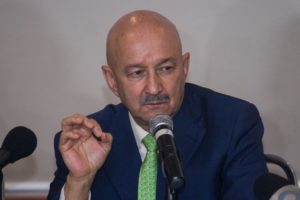 Carlos Salinas de Gortari podría convertirse en el primer expresidente en declarar por un caso de corrupción en México