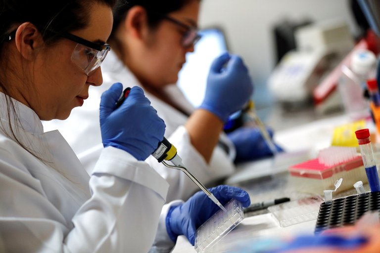 Secretaría de Salud confirmó que científicos mexicanos trabajan en una vacuna contra el COVID-19